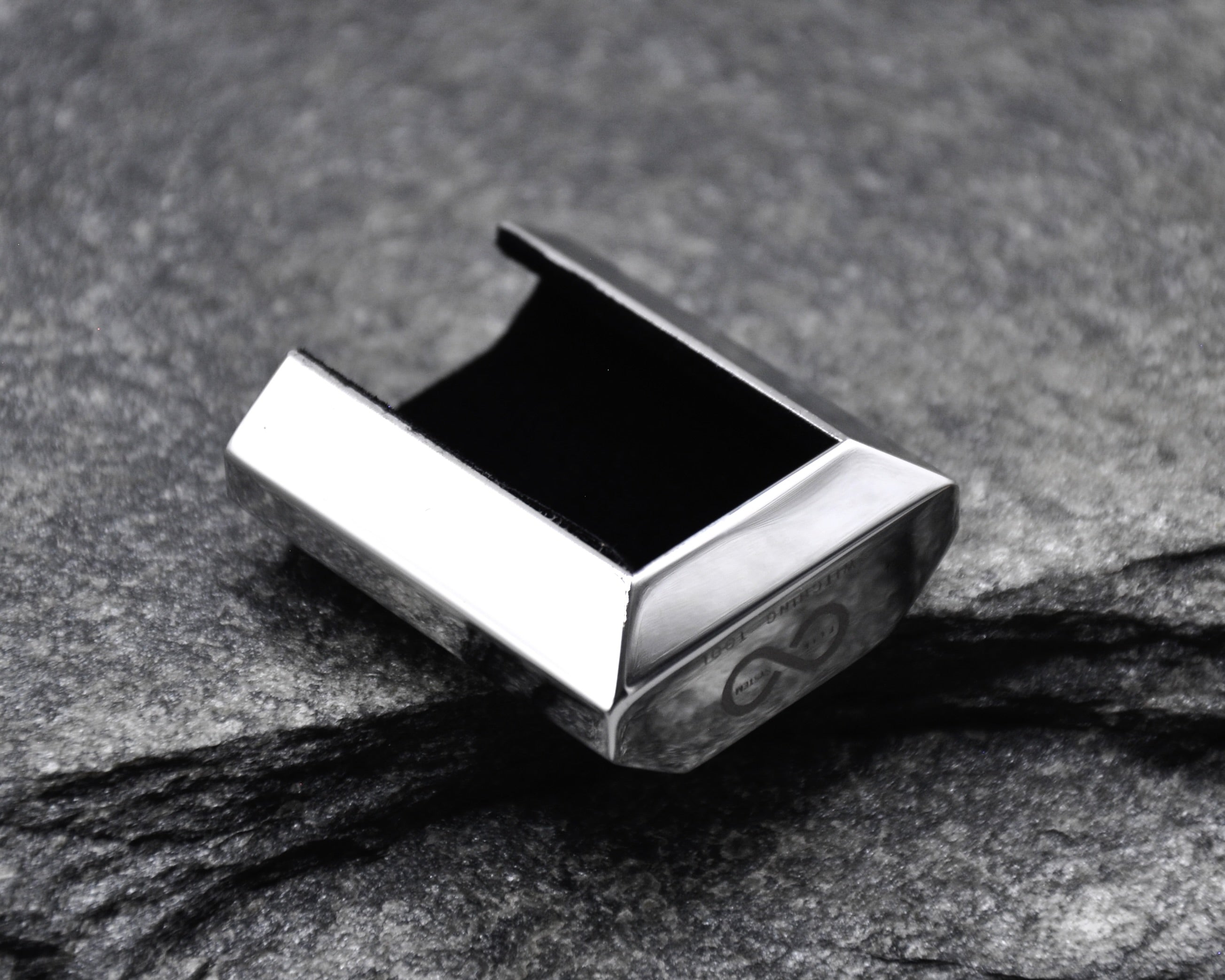 FS | SWITCHING TOOL SILVER