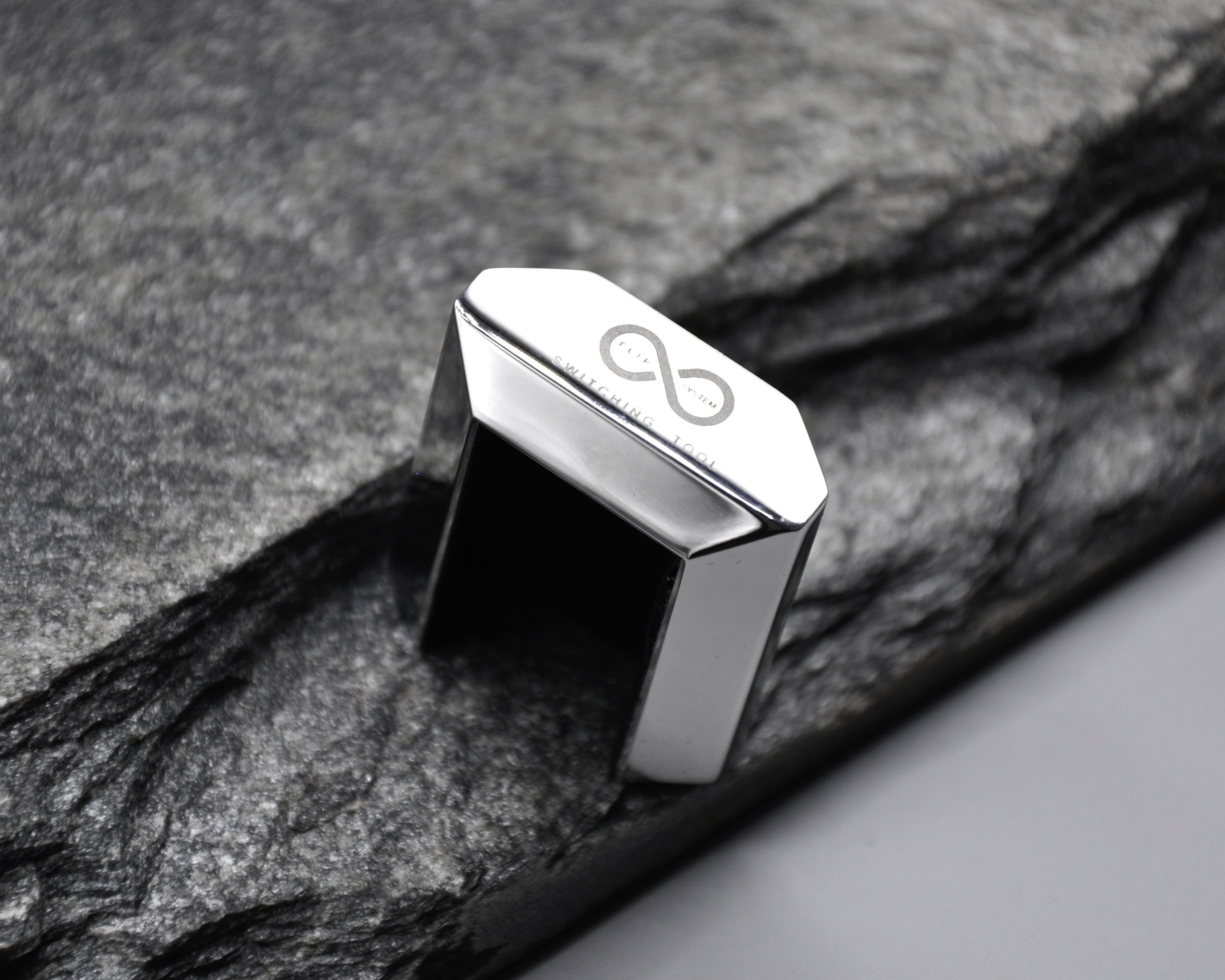 FS | SWITCHING TOOL SILVER