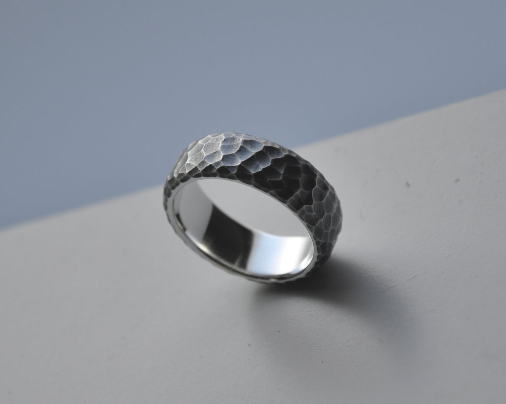 VOLCANO RING DARK