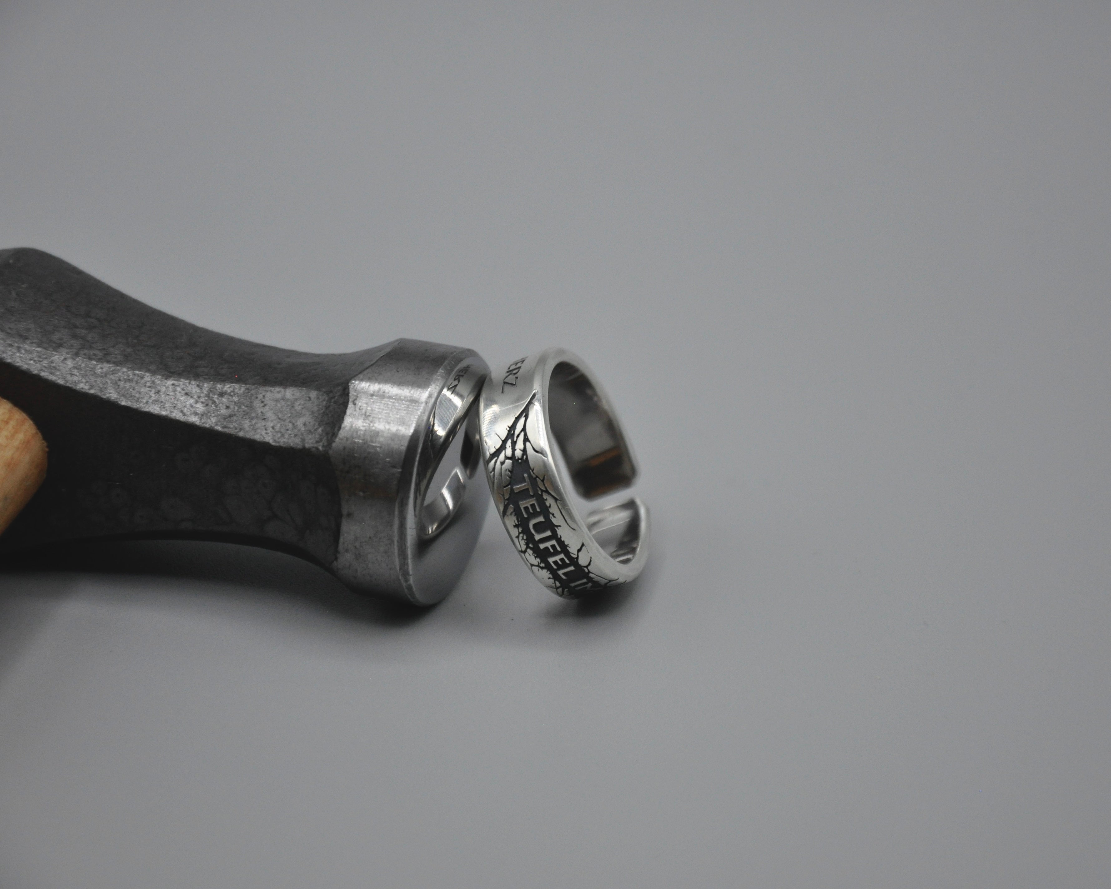 EIH / TIK RING